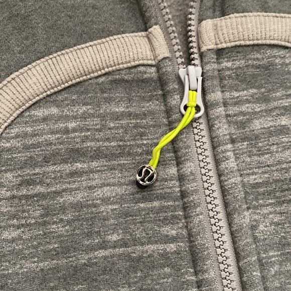 Lululemon | Full zip scuba approx size 6 - Picture 4 of 6